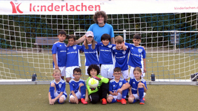 Mannschaftsfoto F2-Jugend (Saison 2022/2023)