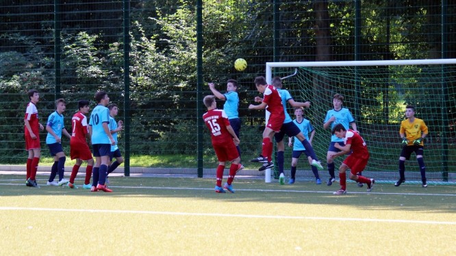Meisterschaftsspiel B-Jugend: Wambeler SV - SV Westfalia Huckarde (30.08.2015)